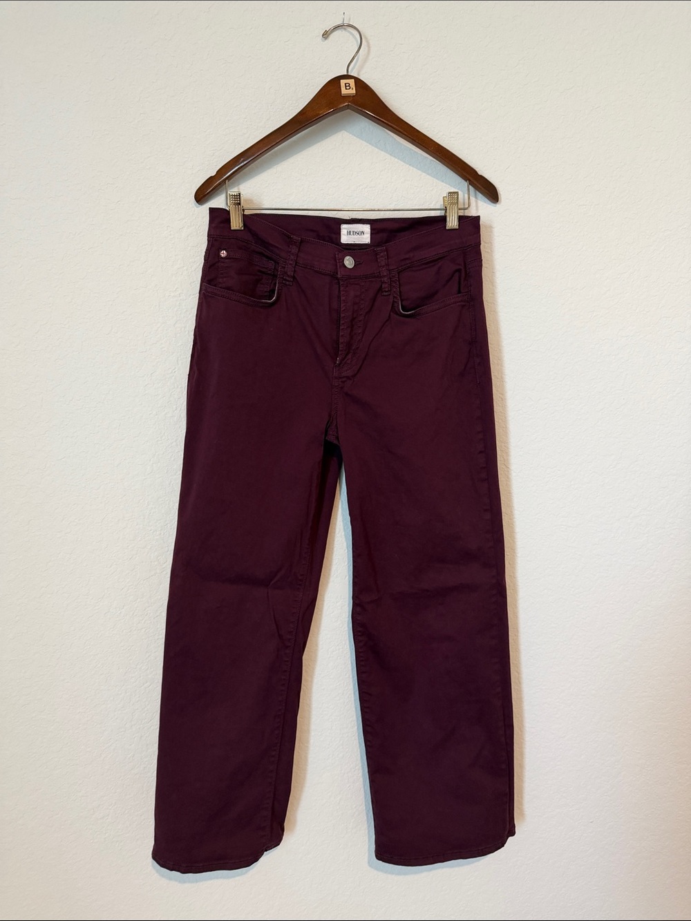 Hudson Jeans Straight-Leg Jeans in Plum
